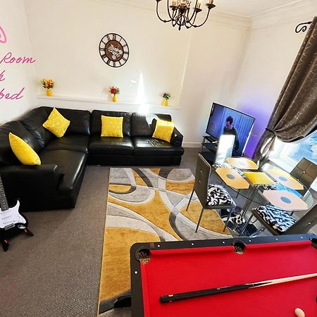 2 Bedrooms Entire Apartment Self Check In Kelty Exteriör bild