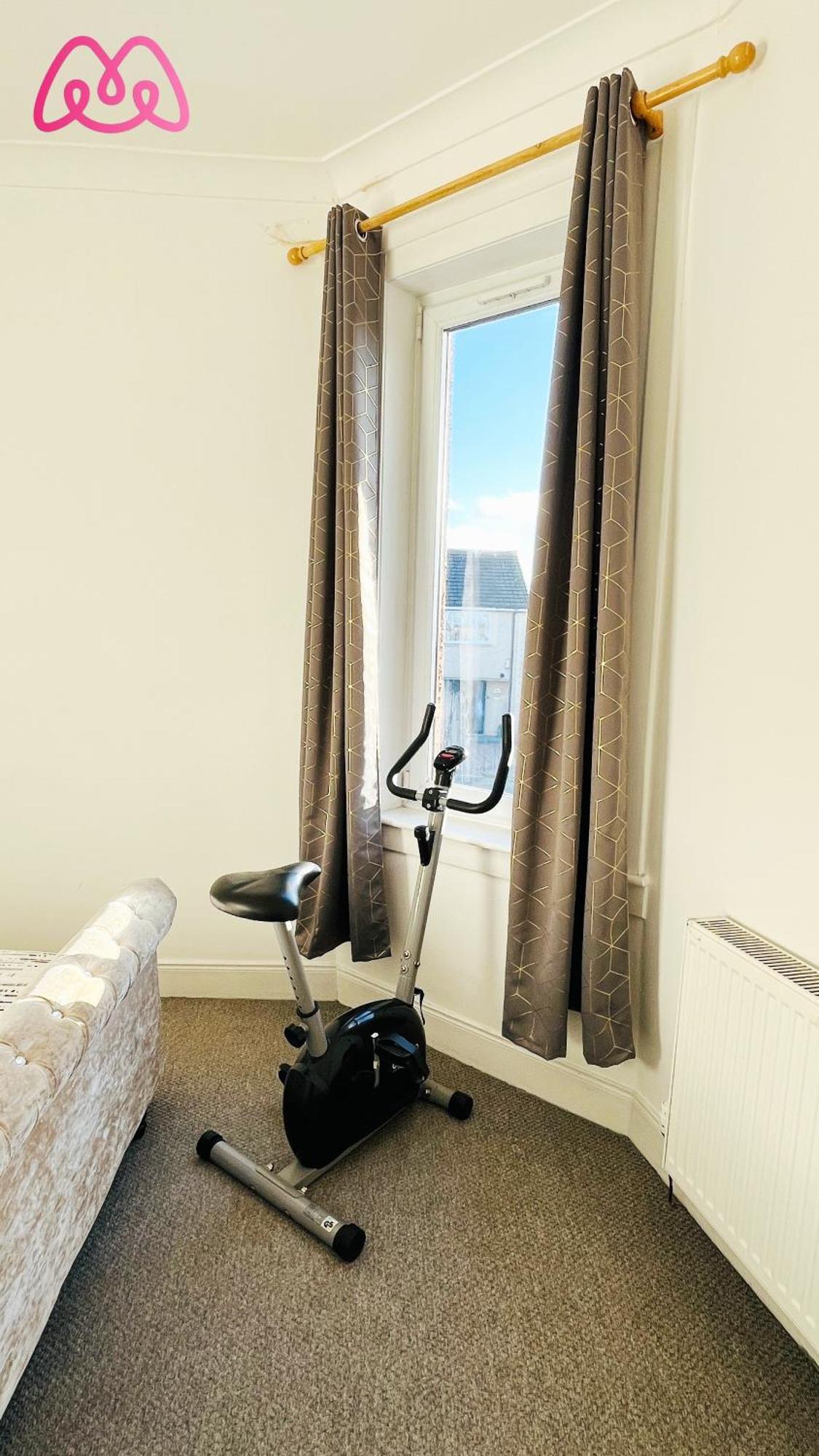 2 Bedrooms Entire Apartment Self Check In Kelty Exteriör bild